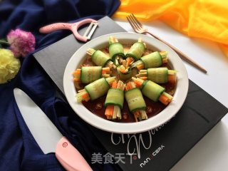 Cold Cucumber Rolls recipe