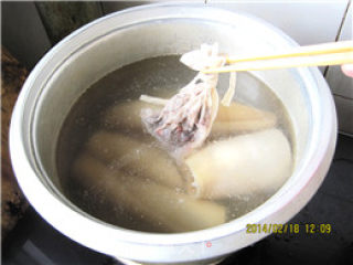 Amber Pig Skin Jelly recipe