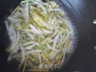 Nutritious Oil Splashed Noodles recipe