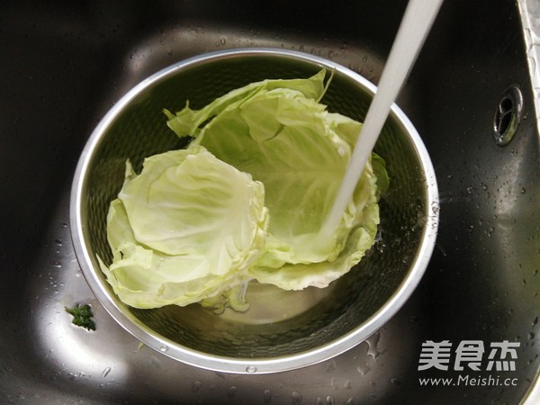 Buqiu Runzao Pork and Cabbage Dumplings recipe