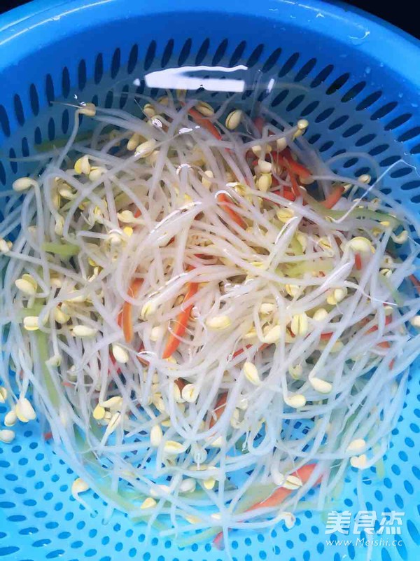 Cold Soy Sprouts recipe