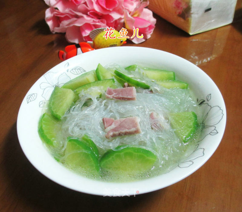 Boiled Vermicelli with Bacon and Green Radish recipe