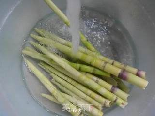 Braised Pork Ribs with Bamboo Shoots recipe