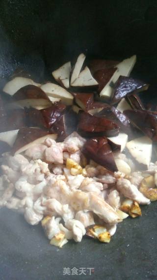 Stir-fried Marinated Dried Tofu with Plum Pork recipe