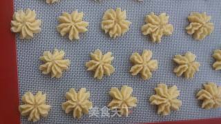 Cherry Blossom Butter Cookies recipe