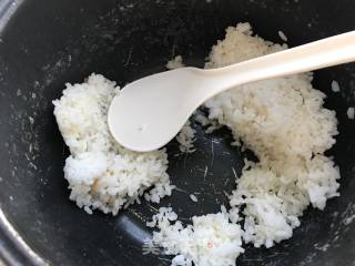 Fried Rice with Green Pepper and Diced Pork recipe