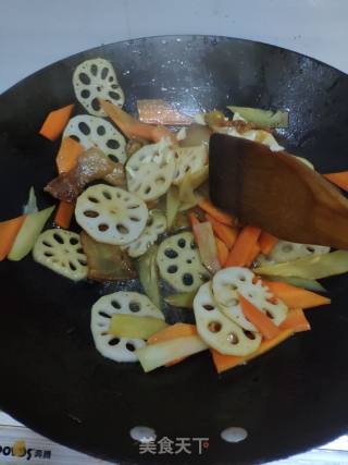 Fried Lotus Root Slices with Bacon recipe