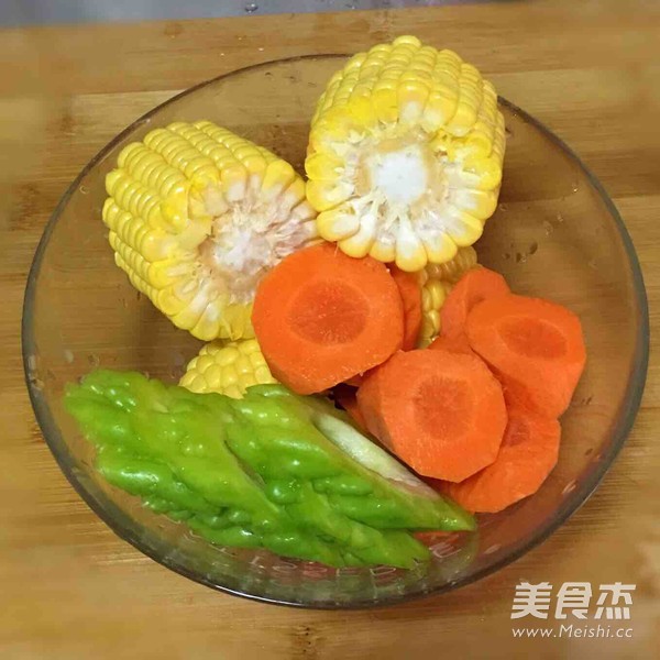 Ribs Corn Bitter Gourd Soup recipe