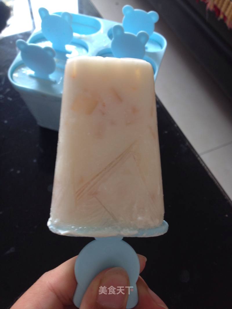 Homemade Peach Yogurt Ice Cream recipe