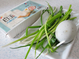 Tofu with Preserved Egg with Shallots recipe