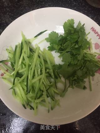 Noodles with Meat Sauce~"summer Lazy Meal" recipe