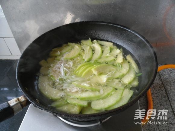 Melon Slices in Clear Soup recipe