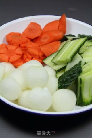 Soup-stewed Pork Ribs with Lychee and Preserved Egg recipe