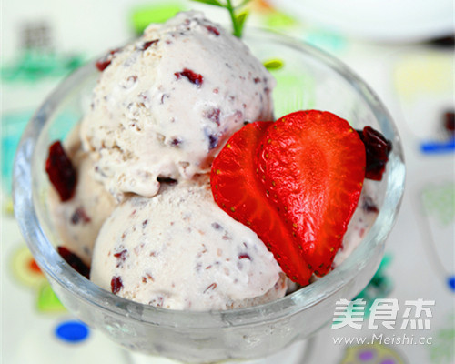 Cool Icy Cranberry Cream Ice Cream recipe