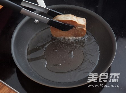 Yuzu Soy Sauce-pan-fried Codfish recipe