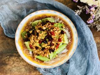 Steamed Loofah with Garlic Vermicelli recipe