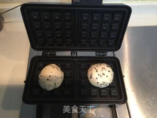 # Fourth Baking Contest and is Love to Eat Festival#black Sesame Waffle recipe