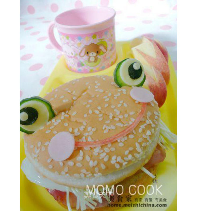Big Mouth Frog Breakfast Burger---a Breakfast to Make Your Baby Happy