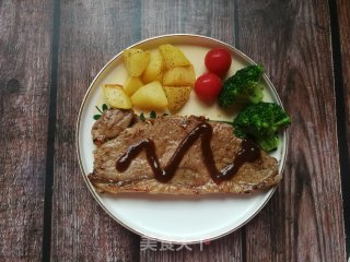 Broccoli Potato Black Pepper Steak recipe