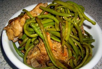 Carob Stewed Bone