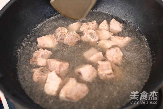 Yam Pork Ribs Soup recipe