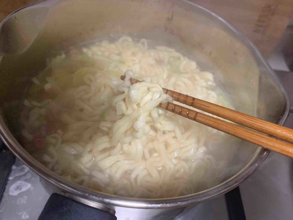 #中卓炸酱面# Instant Noodles with Crispy Shrimp and Egg Fried Sauce recipe