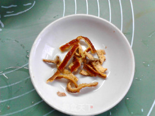 Steamed Chicken with Tangerine Peel and Mushroom recipe