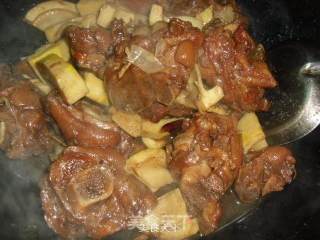 Spring Bamboo Shoots Roasted Pig Bend recipe