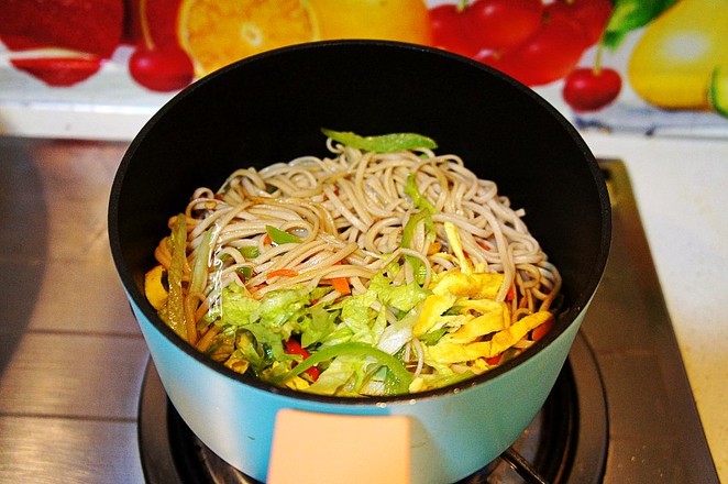 Home-style Fried Noodles recipe