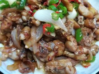 Fried Bullfrog with Onion recipe