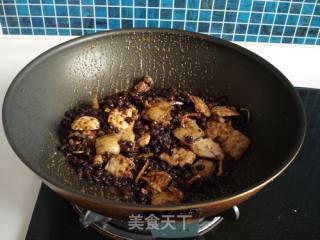 Stir-fried Pork with Tempeh recipe