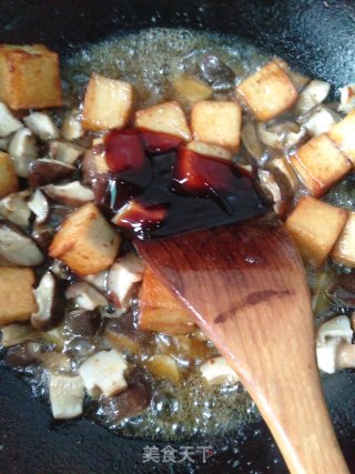 Fish Tofu and Shiitake Mushrooms recipe