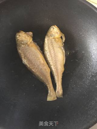 Braised Yellow Croaker recipe