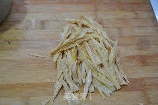 Antihypertensive Salad-【yuba and Fungus Mixed with Cabbage】 recipe