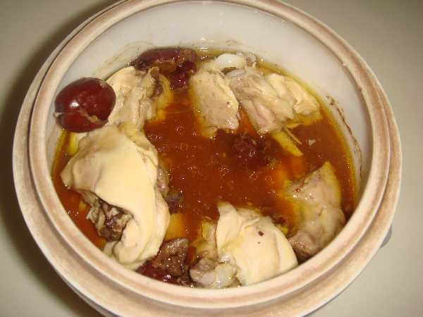 Ejiao Chicken Soup with Red Dates recipe