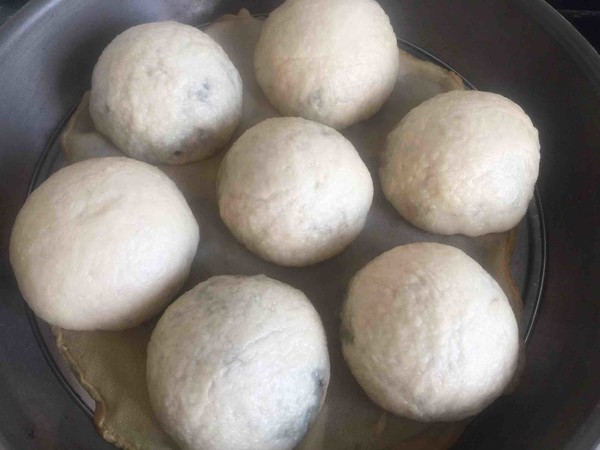 Steamed Buns with Radish and Wheat Flour Filling recipe