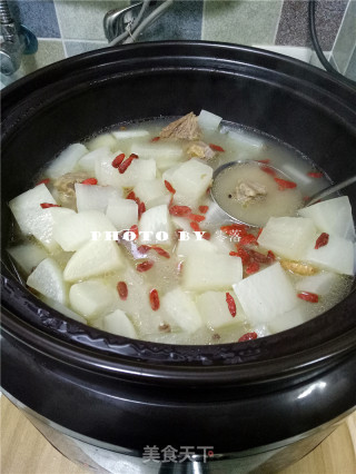 White Radish Sirloin Soup recipe