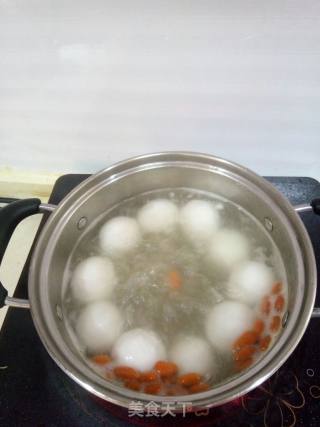 Chinese Wolfberry Glutinous Rice Balls recipe
