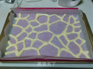 【giraffe Striped Cake Roll】 recipe