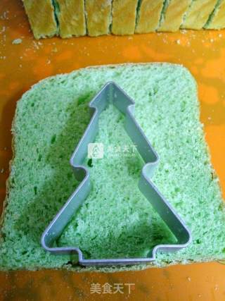 #aca烤明星大赛# Matcha Christmas Tree Toast Cake recipe