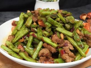 Stir-fried String Beans with Beef recipe