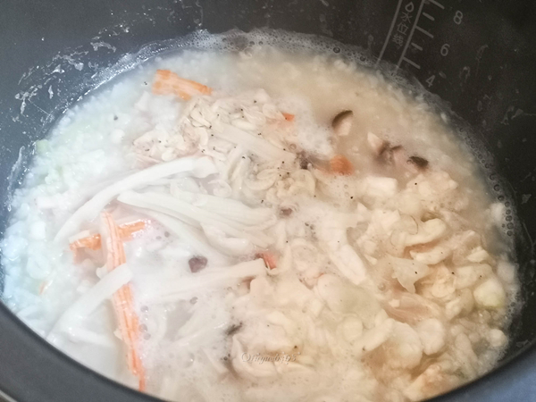 Delicious Seafood Laba Porridge recipe