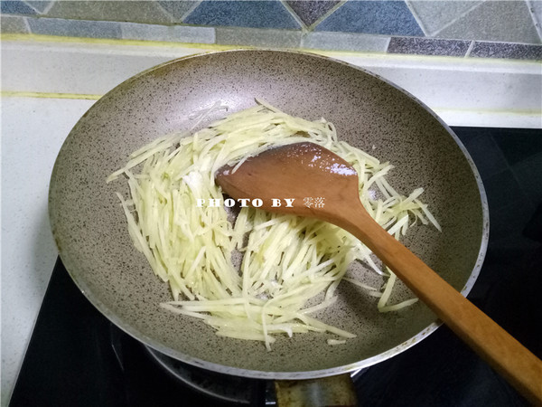 Pan-fried Potato Shreds recipe