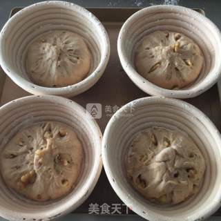 #aca烤明星大赛#whole-wheat Walnut Buns recipe