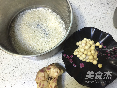 Chicken Head Rice Lily Porridge recipe