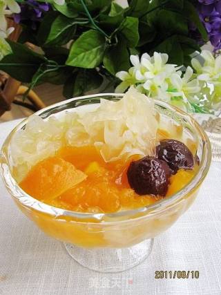 Stewed Papaya with Tremella recipe