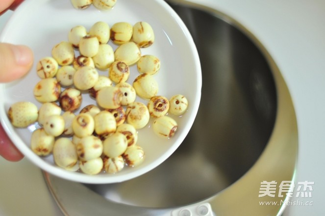 Tomato, Red Bean and Lotus Seed Milk Soup recipe