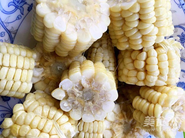 Sweet Corn Carrot Cartilage Soup recipe