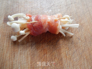 Pan-fried Pork Belly Roll with Enoki Mushroom recipe