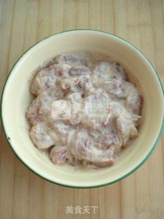 Steamed Bowl with Small Crispy Pork recipe